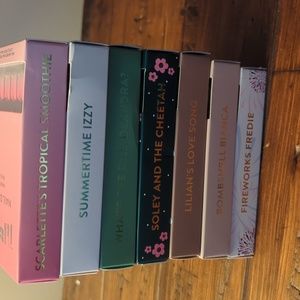 Red Aspen Nail Dashes